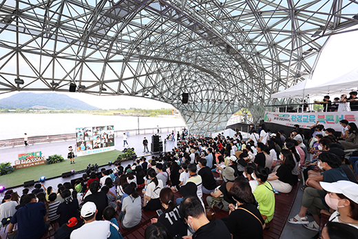 북 콘서트 바로보기